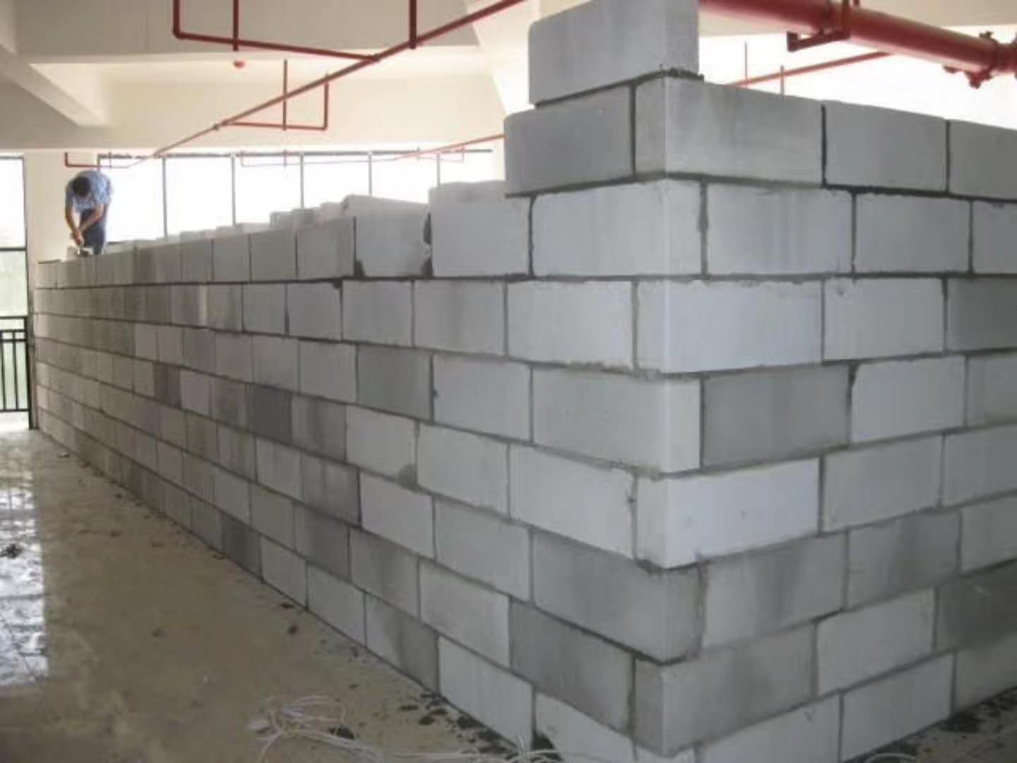 高台蒸压加气混凝土砌块承重墙静力和抗震性能的研究